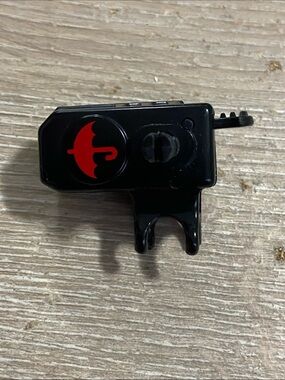 1992 Batman Returns The Penguin Kenner Umbrella Launcher Only